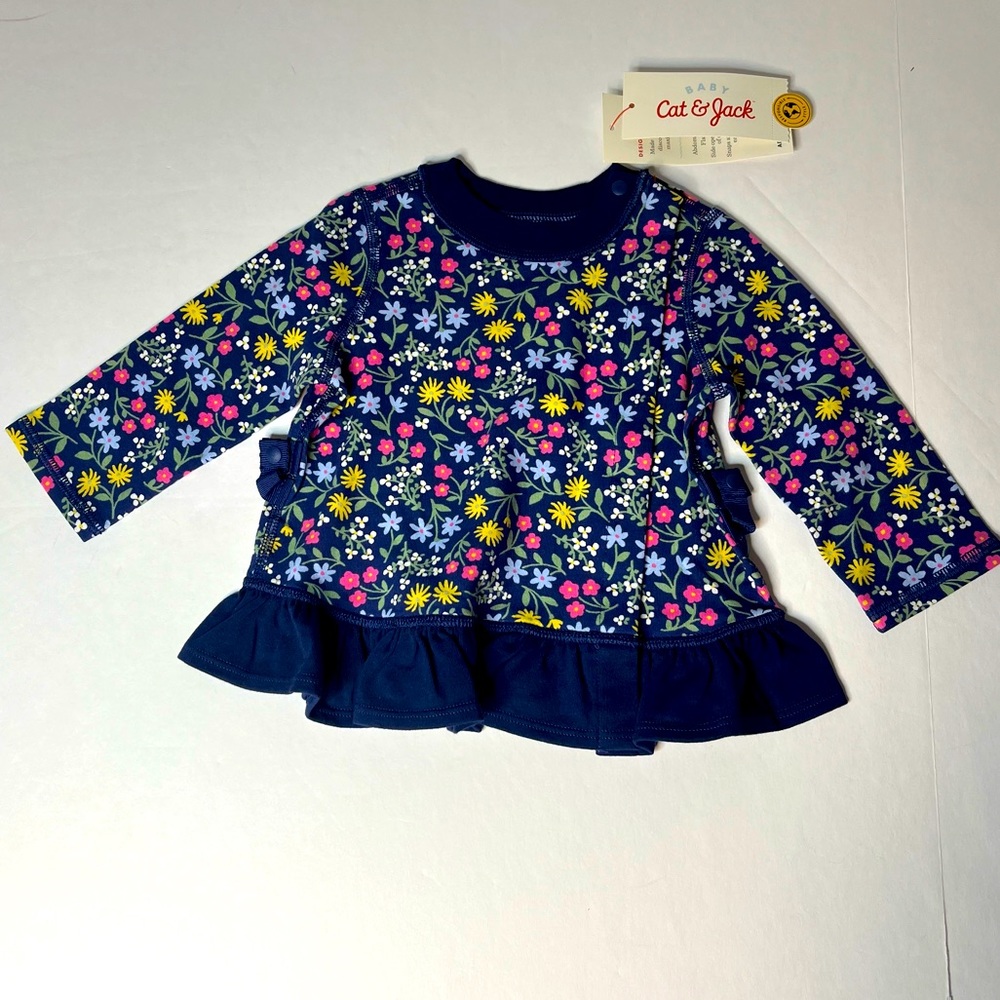 Cat & Jack Baby Floral Adaptive Ruffle Long Sleeve Snap Top in Navy.  NEW!